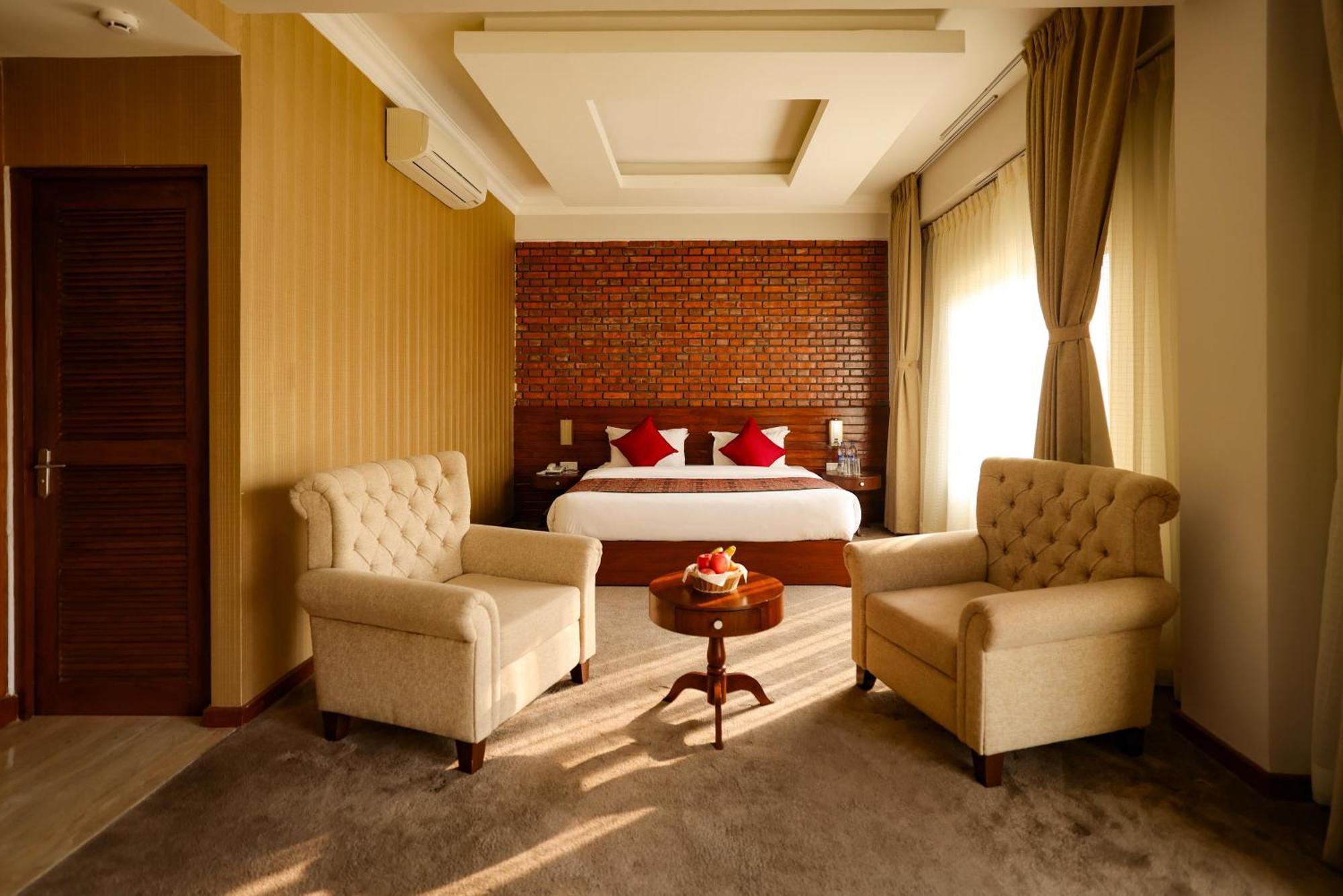 Hotel Dolmaling Kathmandu Exterior photo
