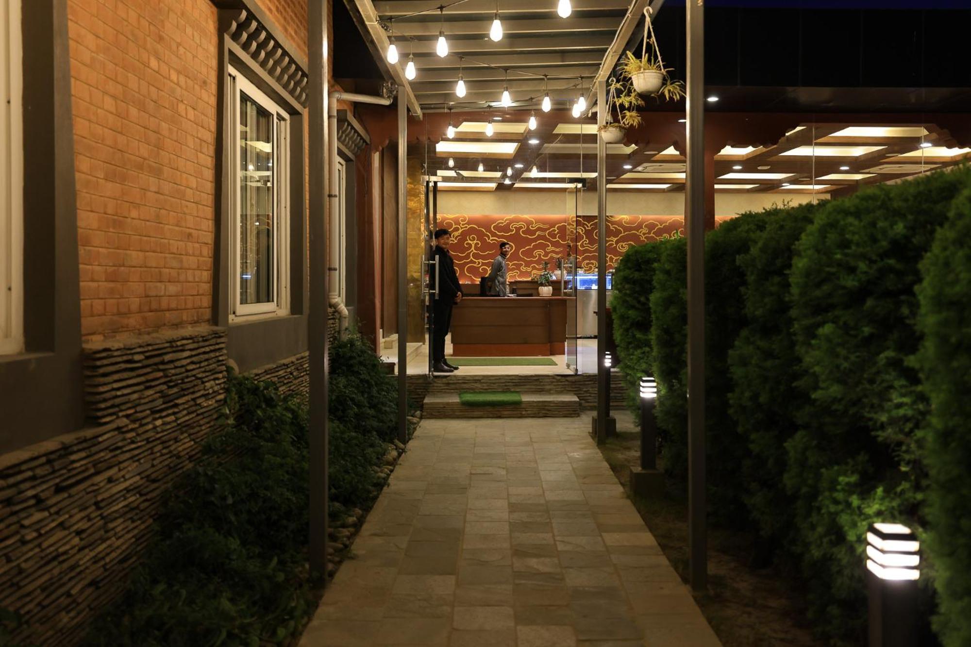 Hotel Dolmaling Kathmandu Exterior photo
