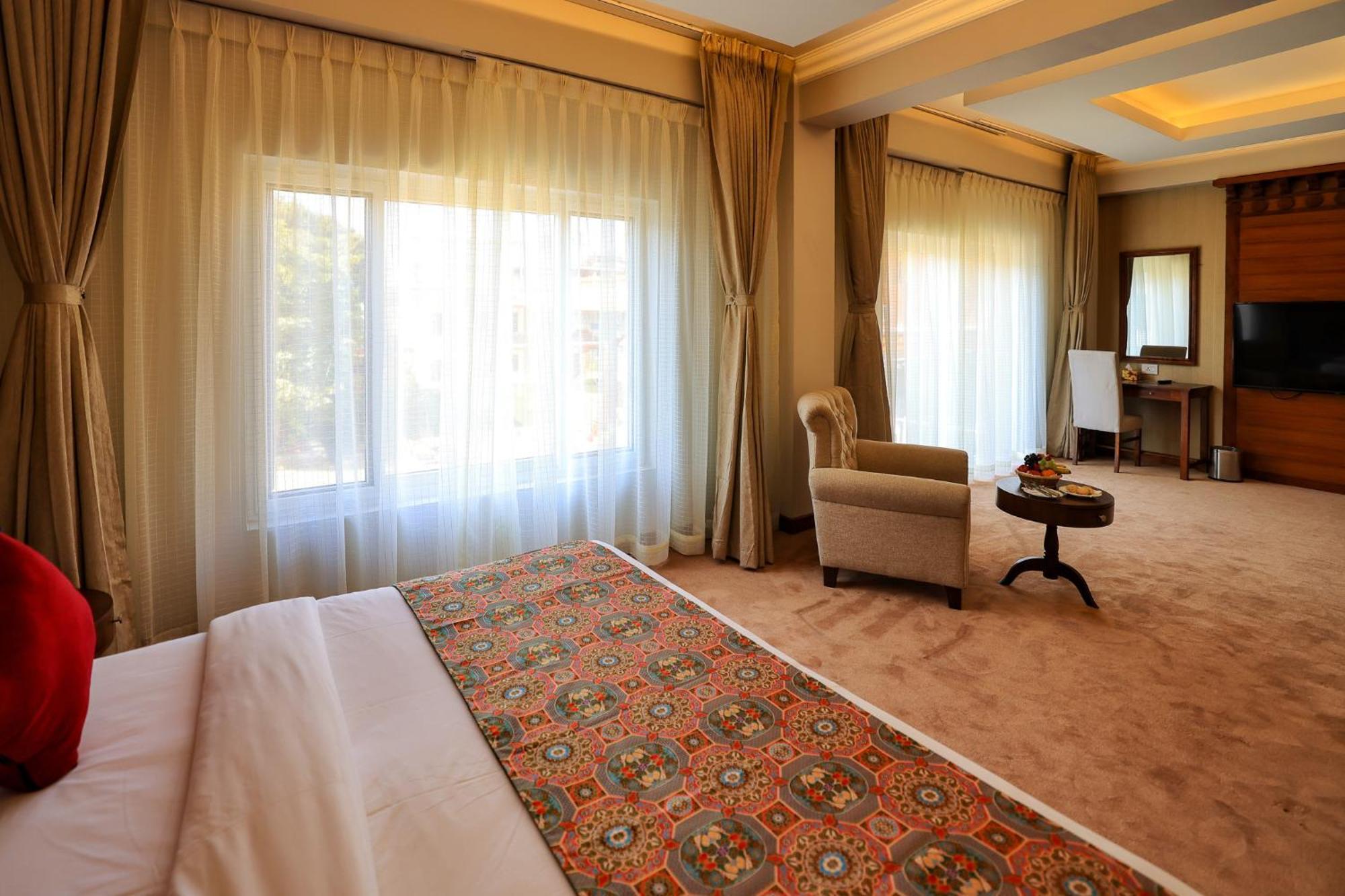 Hotel Dolmaling Kathmandu Exterior photo